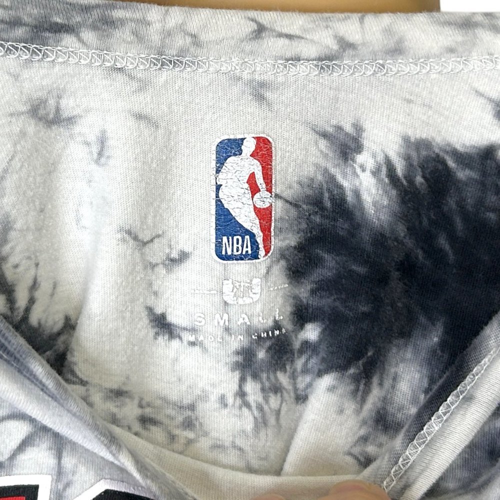 NBA Chicago Bulls 1966‎ Basketball Womens Small Long Sleeve Blouse Shirt - Picture 7 of 10